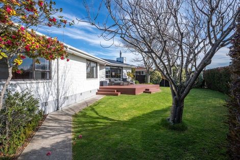 Photo of property in 8 Hussar Place, Hoon Hay, Christchurch, 8025