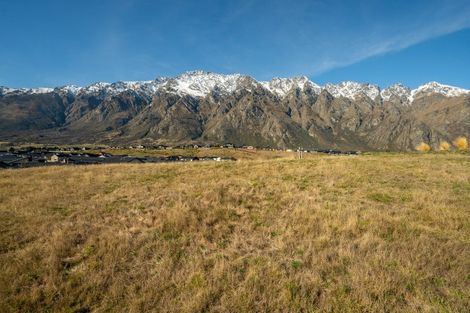 Photo of property in 48 Cunninghams Drive, Jacks Point, Queenstown, 9371