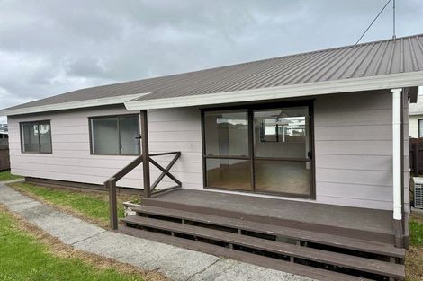 Photo of property in 4/31 Aeronautic Road, Takanini, 2112