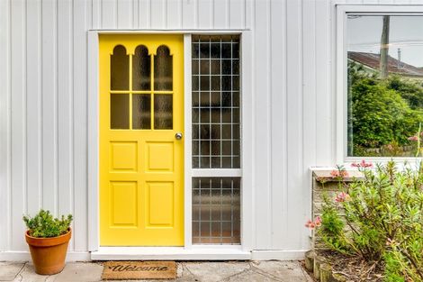 Photo of property in 2 O'connell Road, Bay View, Napier, 4104