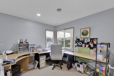 Photo of property in 33 Grace Avenue, Rototuna North, Hamilton, 3210