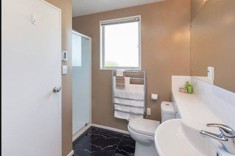 Photo of property in 28 Mayfair Street, Riccarton, Christchurch, 8011