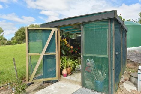 Photo of property in 81 Jumna Road, Maungaturoto, 0587