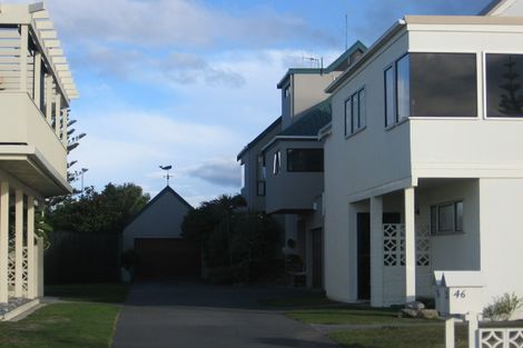 Photo of property in 2/46 The Esplanade, Westshore, Napier, 4110