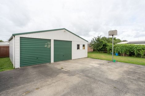 Photo of property in 6 Cricket Place, Melville, Hamilton, 3206