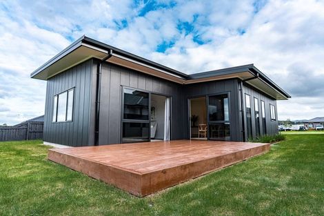 Photo of property in 109 Wairau Drive, Tikipunga, Whangarei, 0112