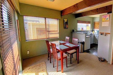 Photo of property in 27b Mana Esplanade, Paremata, Porirua, 5026