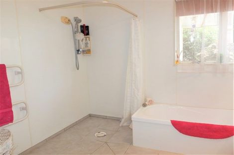 Photo of property in 7b Raumati Crescent, Onerahi, Whangarei, 0110