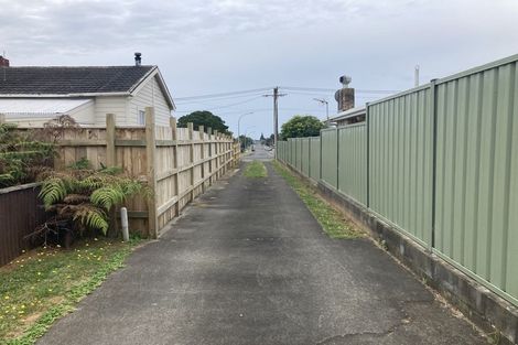 Photo of property in 15a Brookes Terrace, Waitara, 4320