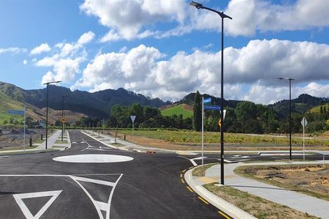 Photo of property in 64 Mataikokako Loop, Kawakawa Bay, 2585
