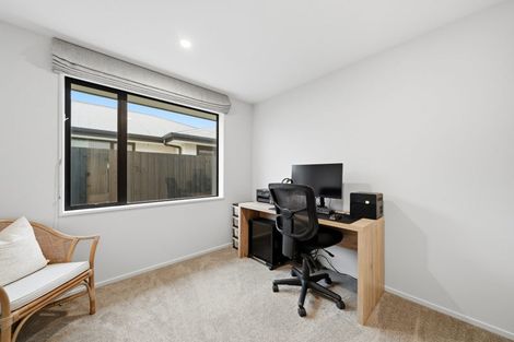 Photo of property in 18 Sweeney Street, Marshland, Christchurch, 8083