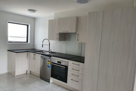 Photo of property in 3/232 Main Road, Tawa, Wellington, 5028