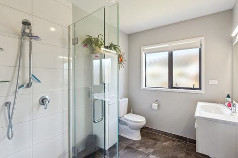 Photo of property in Georgia Estate, 4/3 Georgia Grove, Paraparaumu, 5032