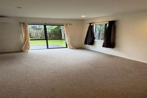 Photo of property in 12/36 West Coast Road, Glen Eden, Auckland, 0602