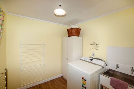 Photo of property in 75 Halswater Drive, Churton Park, Wellington, 6037