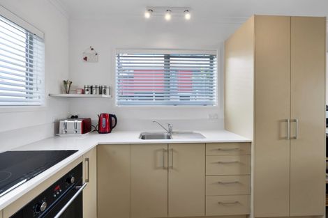 Photo of property in 38a Doralto Road, Frankleigh Park, New Plymouth, 4310