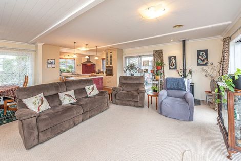 Photo of property in 12 St Johns Heights, Otamatea, Whanganui, 4500