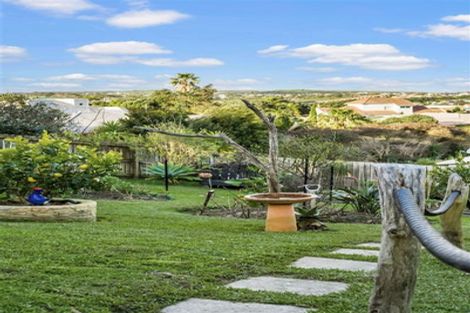 Photo of property in 1183 Whangaparaoa Road, Gulf Harbour, Whangaparaoa, 0930