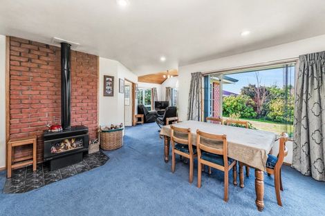 Photo of property in 2 Auden Common, Rolleston, 7614