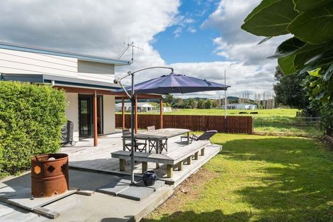 Photo of property in 10 Somners Way, Waipu, 0510