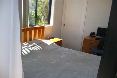 Photo of property in 23 Petherick Crescent, Johnsonville, Wellington, 6037