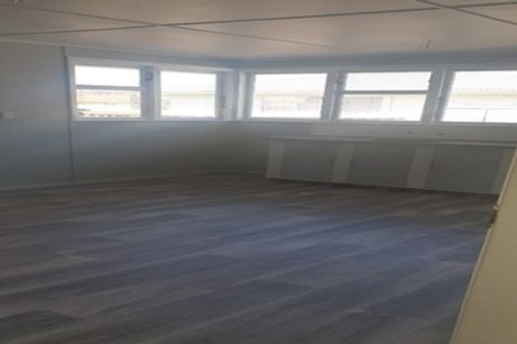 Photo of property in 906 Kiwi Street, Camberley, Hastings, 4120