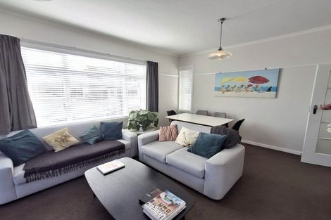 Photo of property in Nissen Court, 11f Hawker Street, Mount Victoria, Wellington, 6011