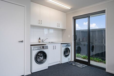 Photo of property in 9 Richards Street, Cambridge, 3434