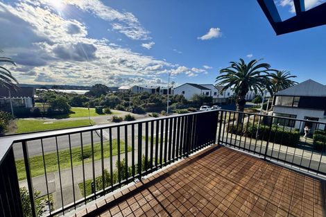 Photo of property in 115 Buckley Avenue, Hobsonville, Auckland, 0616