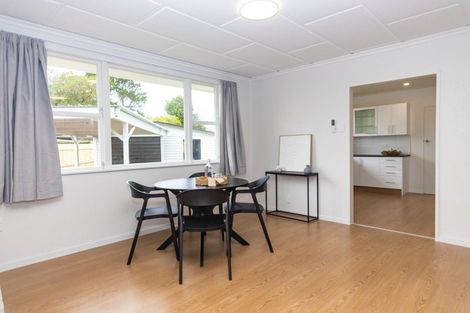 Photo of property in 95 Ruamahanga Crescent, Terrace End, Palmerston North, 4410