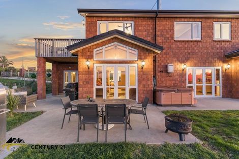 Photo of property in 1096f Awhitu Road, Pollok, Waiuku, 2683