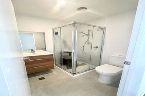 Photo of property in 15/39 Pakuranga Road, Pakuranga, Auckland, 2010