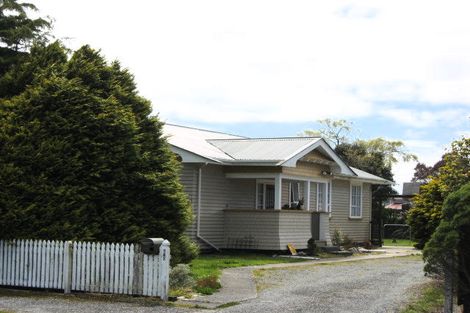 Photo of property in 147 Peel Street, Westport, 7825