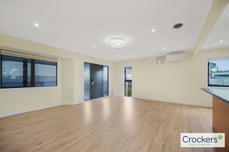 Photo of property in 1/22 Fruitvale Road, New Lynn, Auckland, 0600