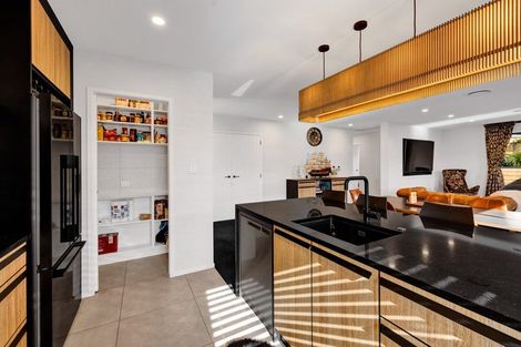 Photo of property in 11 Rua Place, Bell Block, New Plymouth, 4312