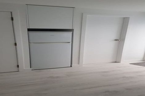 Photo of property in 2/7 Walter Street, Hauraki, Auckland, 0622