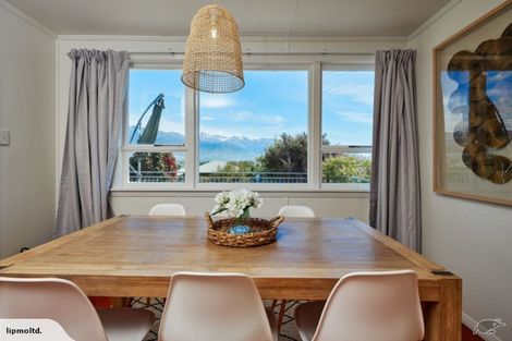 Photo of property in 10 Bayview Street, Kaikoura, 7300