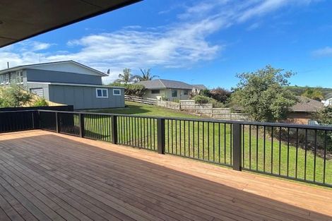 Photo of property in 36b Everard Avenue, Army Bay, Whangaparaoa, 0930