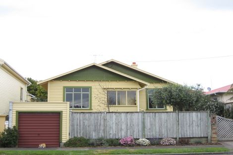 Photo of property in 91 Hine Street, New Plymouth, 4310