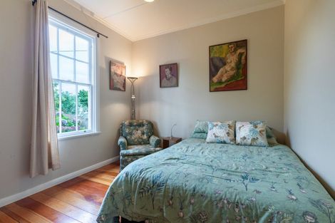 Photo of property in 3 Atkinson Street, Woodville, 4920