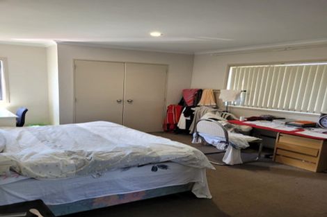 Photo of property in 4c Kelkirk Street, Kelston, Auckland, 0602