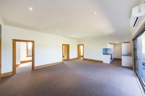 Photo of property in 73a Savage Crescent, West End, Palmerston North, 4412