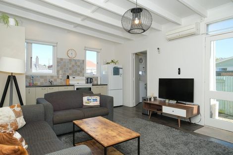 Photo of property in 17 Helena Street, Forbury, Dunedin, 9012