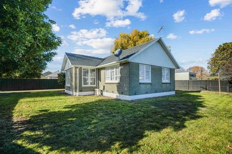 Photo of property in 61 Hillary Crescent, Upper Riccarton, Christchurch, 8041