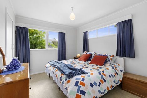 Photo of property in 32 Pempsey Street, Silverstream, Upper Hutt, 5019