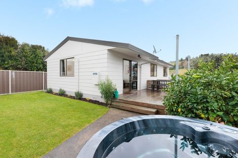 Photo of property in 99b Waitaha Road, Welcome Bay, Tauranga, 3112