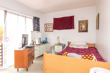 Photo of property in 12 Rochester Street, Awapuni, Palmerston North, 4412