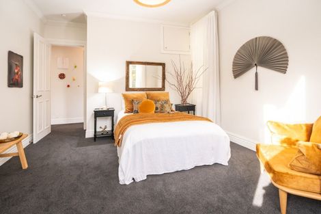 Photo of property in 18 Portland Crescent, Thorndon, Wellington, 6011