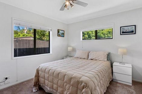 Photo of property in 30 Saint Heliers Place, Papamoa Beach, Papamoa, 3118