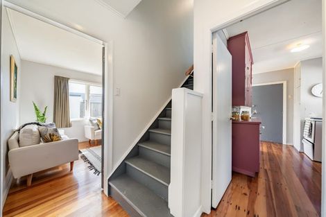 Photo of property in 77 Eastern Hutt Road, Taita, Lower Hutt, 5019